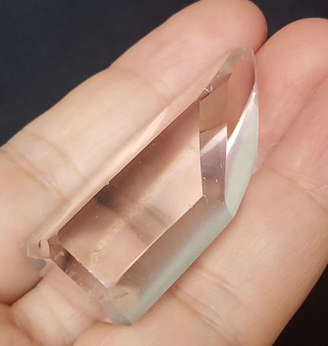 타뷸러 쿼츠 (Tabuiar Quartz)