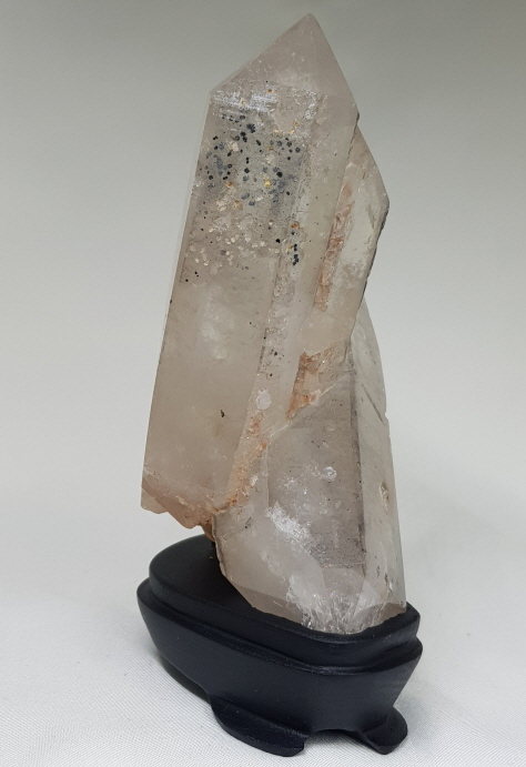 더블 터미네이트 쿼츠(Double-Terminated Quartz)