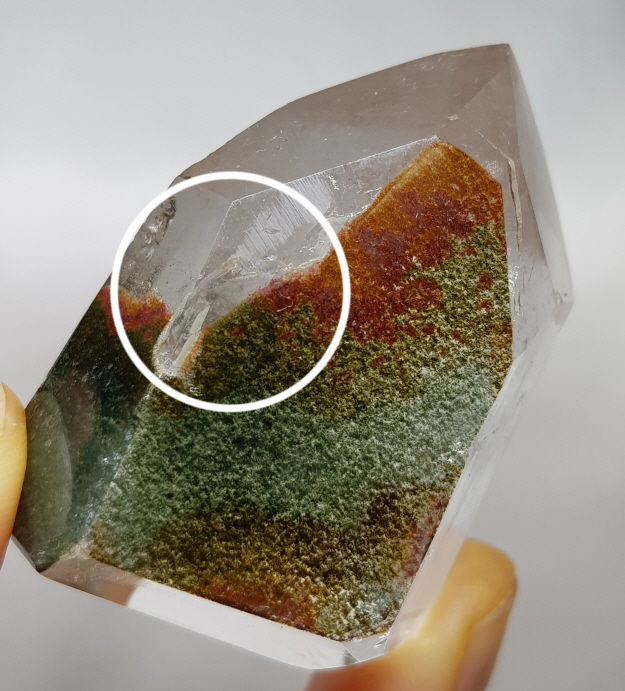 아름다운 인쿠르젼 템플 하트 크리스털(Temple Heart Crystal )