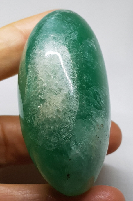 그린 플로라이트 원석