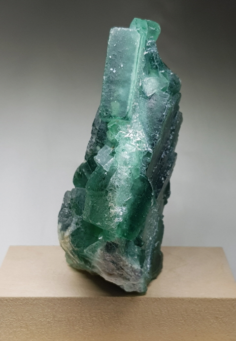 그린 플로라이트 클러스터