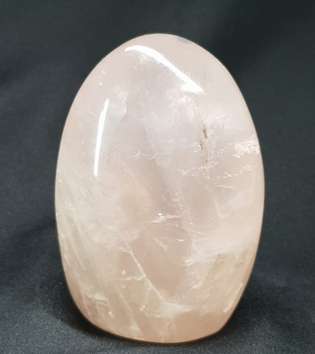 장미수정 입석형